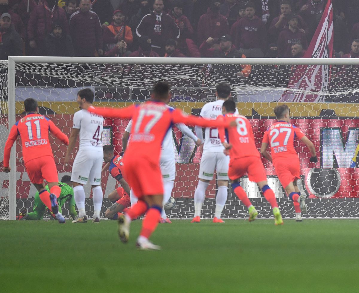 FCSB câștigă în prelungiri derby-ul cu Rapid! » Cronică de Costin Ștucan: Săpunaru a dat, Săpunaru a luat