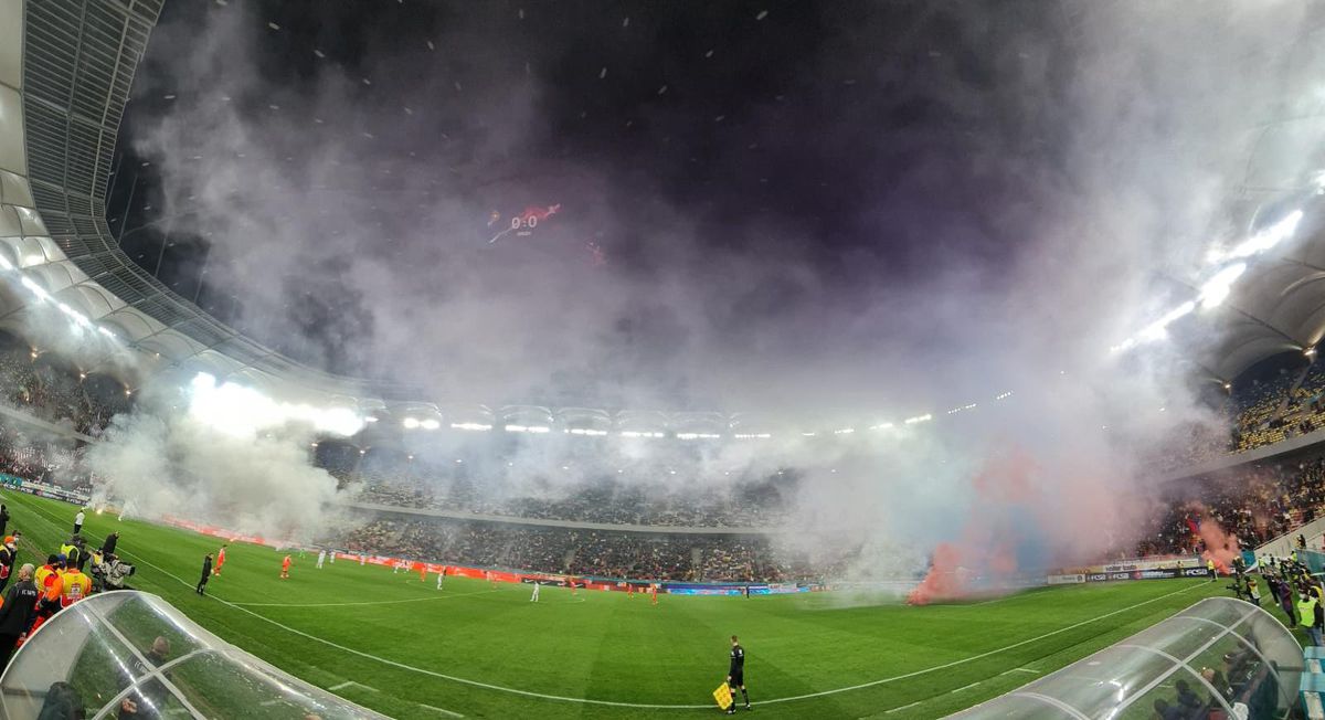 FCSB - Rapid. Scandari rasiste pe Arena Națională + Ce nu s-a văzut la TV: rapidiștii au rupt cordonul de stewarzi pentru a se răfui cu rivalii