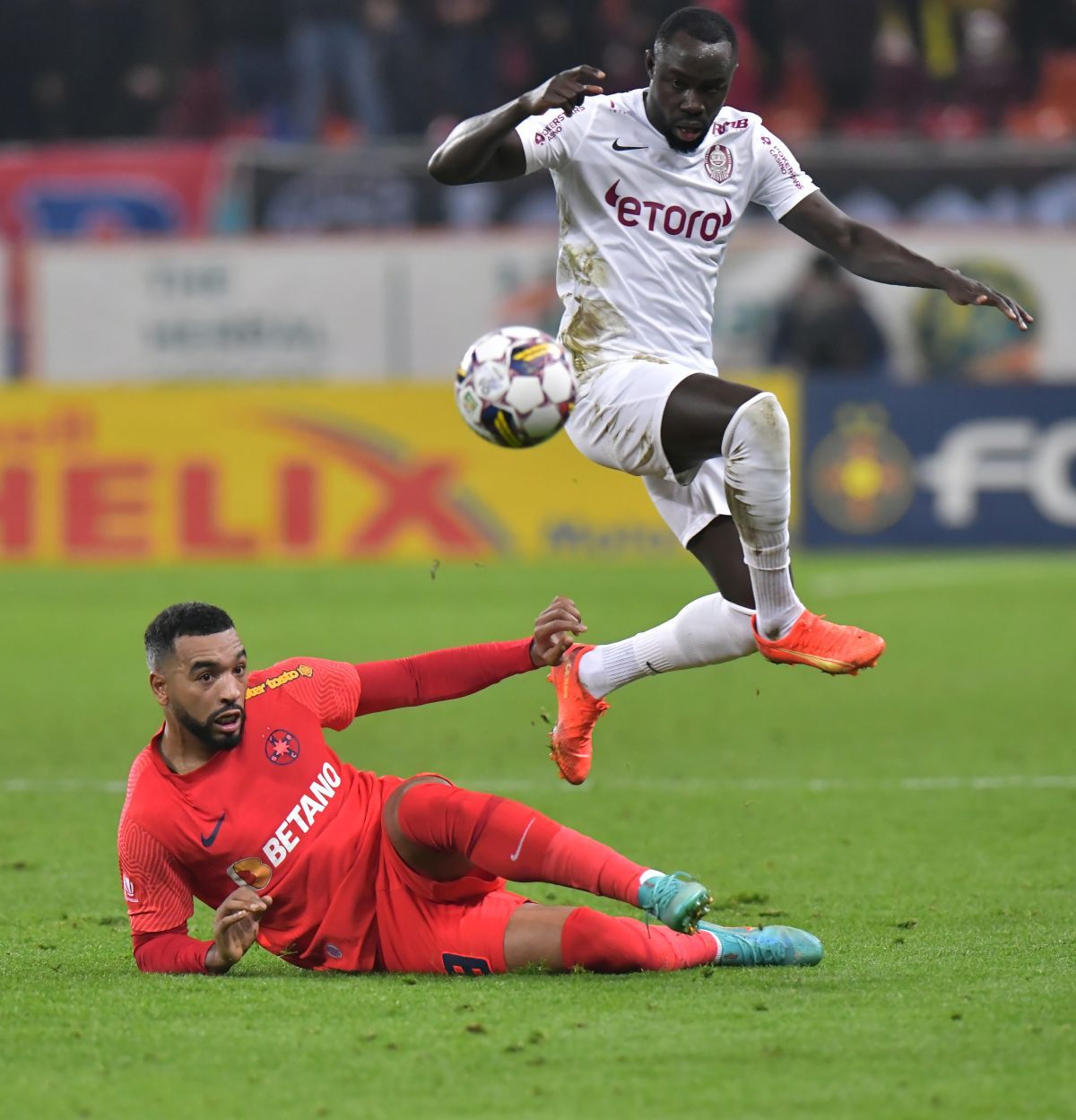 FCSB - CFR Cluj 0-1 » Ardelenii pleacă cu 3 puncte de pe Arena Națională, după un „iureș” de 10 minute în repriza a doua