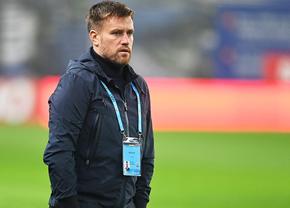 „Bine că n-am pierdut cu Mioveni” » Pintilii răsuflă ușurat după 0-1 cu CFR Cluj: „Uitați-vă la el, e o încântare!”