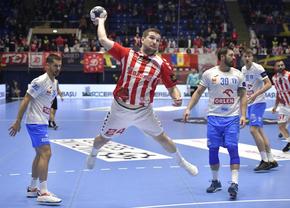 „Alături de fani putem câștiga” » Dinamo joacă astăzi cu Veszprem, în Polivalenta din București