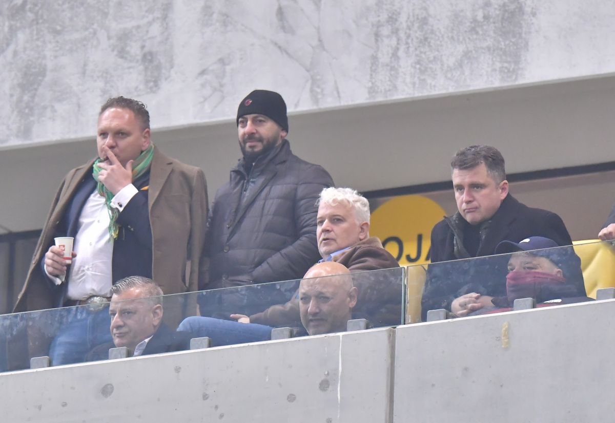 Becali i-a dat hârtie de transfer lui Florinel Coman: „Să se ducă și la Rapid, nu mă mai interesează!”