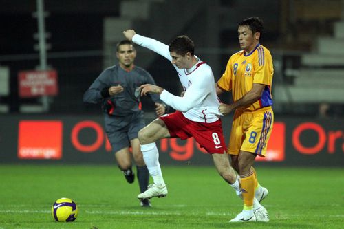 Lewandowski nu a mișcat în fața lui Paul în amicalul din 2009, Polonia - România 0-1.
Foto: Imago