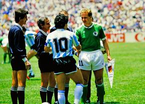 Două cluburi au avut mereu jucători în finala Campionatului Mondial, începând cu 1982!