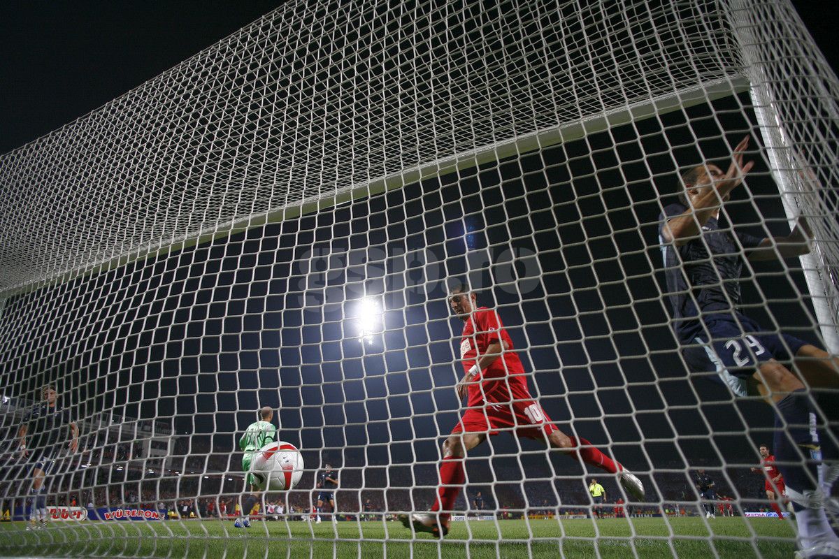 O nouă ipoteză despre presupusul blat dintre Dinamo și Lazio: „Am tot auzit că a fost ceva. Poate i-or fi spus lui Lotito la dineul oficial: «Dacă câștigi îmi iei un jucător!»”