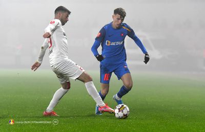 Final încins de săptămână cu meciuri tari în prima ligă din România. Cu Bet Builder, pe Betano, toate pariurile preferate sunt pe același bilet