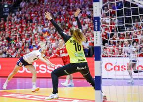FABULOS! Prima finalistă a CM de handbal feminin, decisă după consultarea arbitrajului video » Gol în ultima secundă