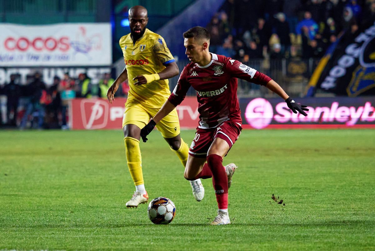 Rapid, aproape o repriză fără jucător U21 » Ce spune regulamentul