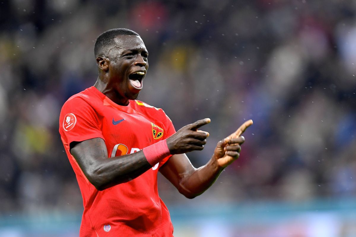 Q&A cu Dawa » Cel mai bun atacant din România pe care l-a înfruntat, mâncarea favorită + pasiunea lui inedită