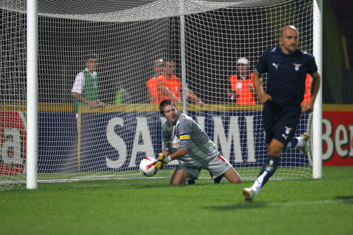 O nouă ipoteză despre presupusul blat dintre Dinamo și Lazio: „Am tot auzit că a fost ceva. Poate i-or fi spus lui Lotito la dineul oficial: «Dacă câștigi îmi iei un jucător!»”