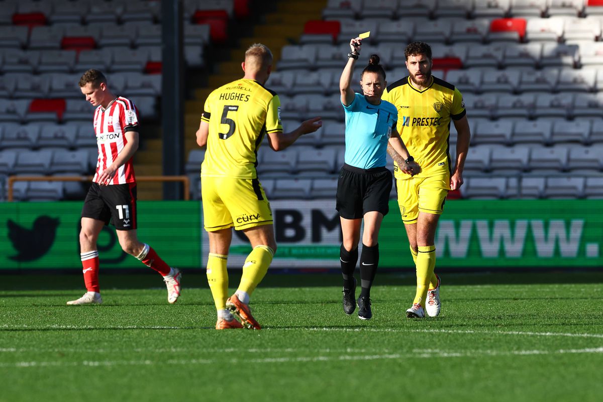 Moment istoric în Anglia! Rebecca Welch e prima femeie care a arbitrat un meci din Premier League