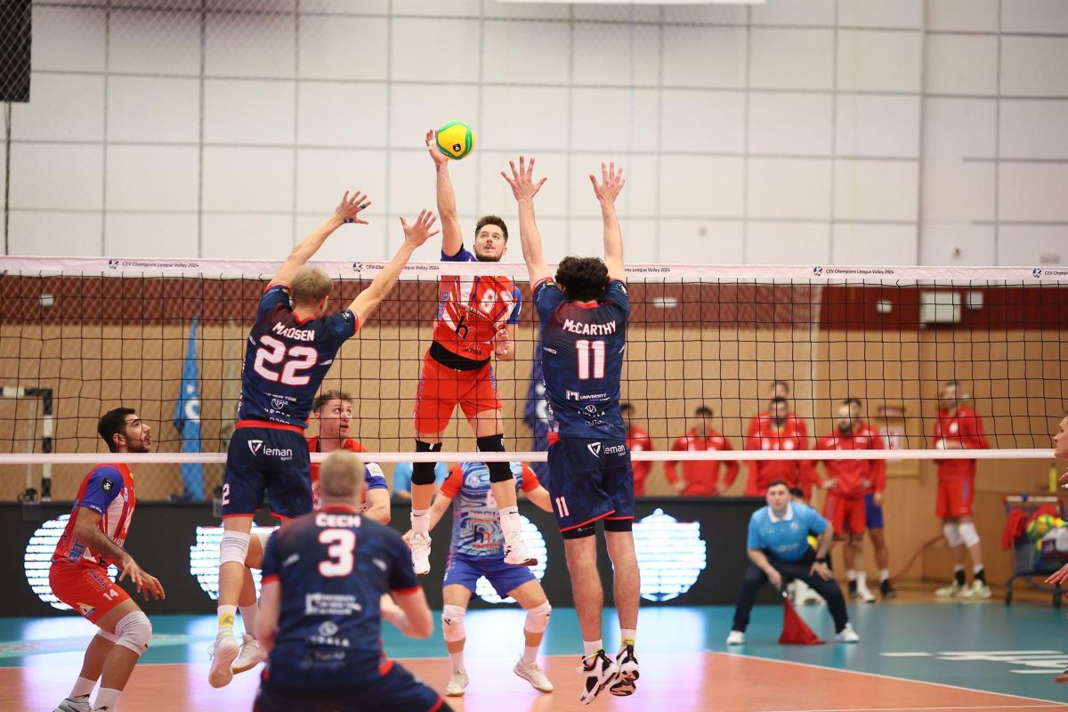 Arcada Galați, prima victorie în grupele Ligii Campionilor » A întors de la 1-2 la seturi!