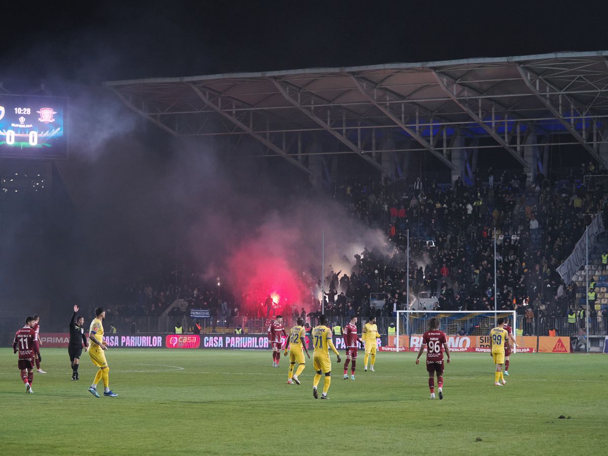 Rapid, aproape o repriză fără jucător U21 » Ce spune regulamentul