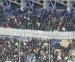 Ultrașii Petrolului, derapaje în meciul cu Rapid » Bannere rasiste afișate în peluză: „Nu mai vindeți flori și fier, v-ați mutat pe mobilier”