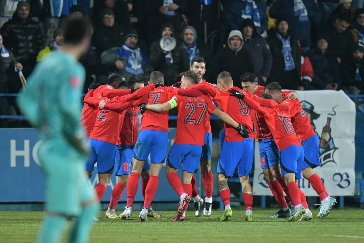 Farul - FCSB 1-1 » Dezastrul din 73'! Gigi Becali și-a sabotat echipa la Ovidiu, prin două mutări de neînțeles, iar Hagi a profitat de cadou