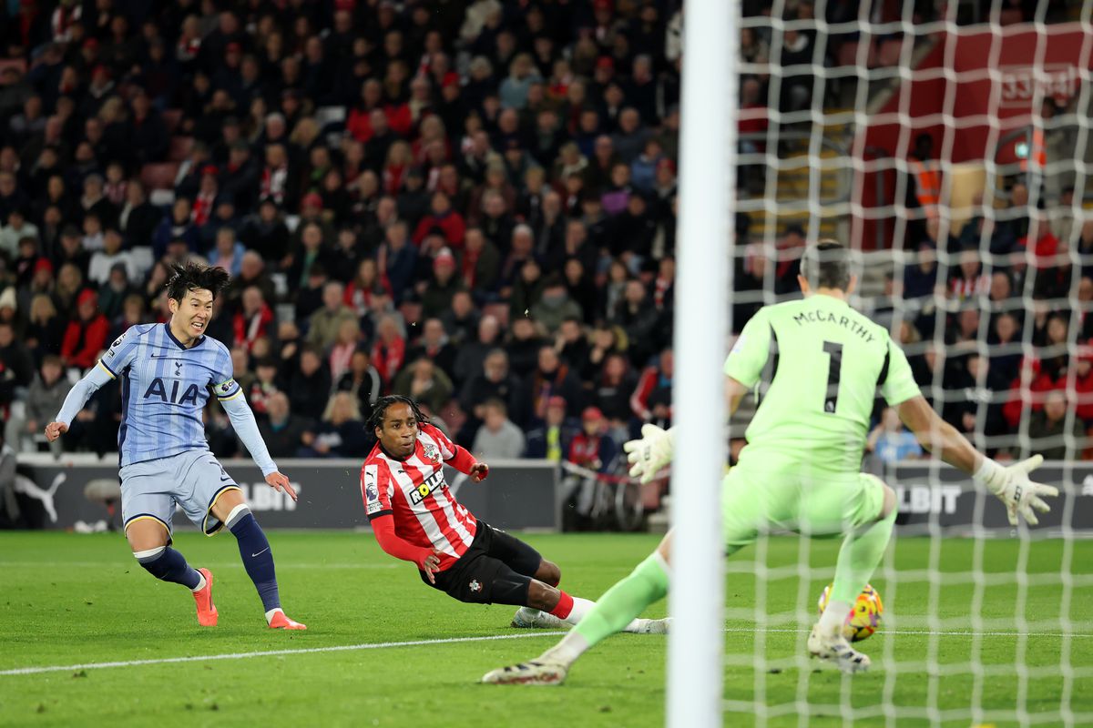 „Sniperul” Radu Drăgușin, integralist în cea mai categorică victorie a lui Tottenham! Cum s-a descurcat românul