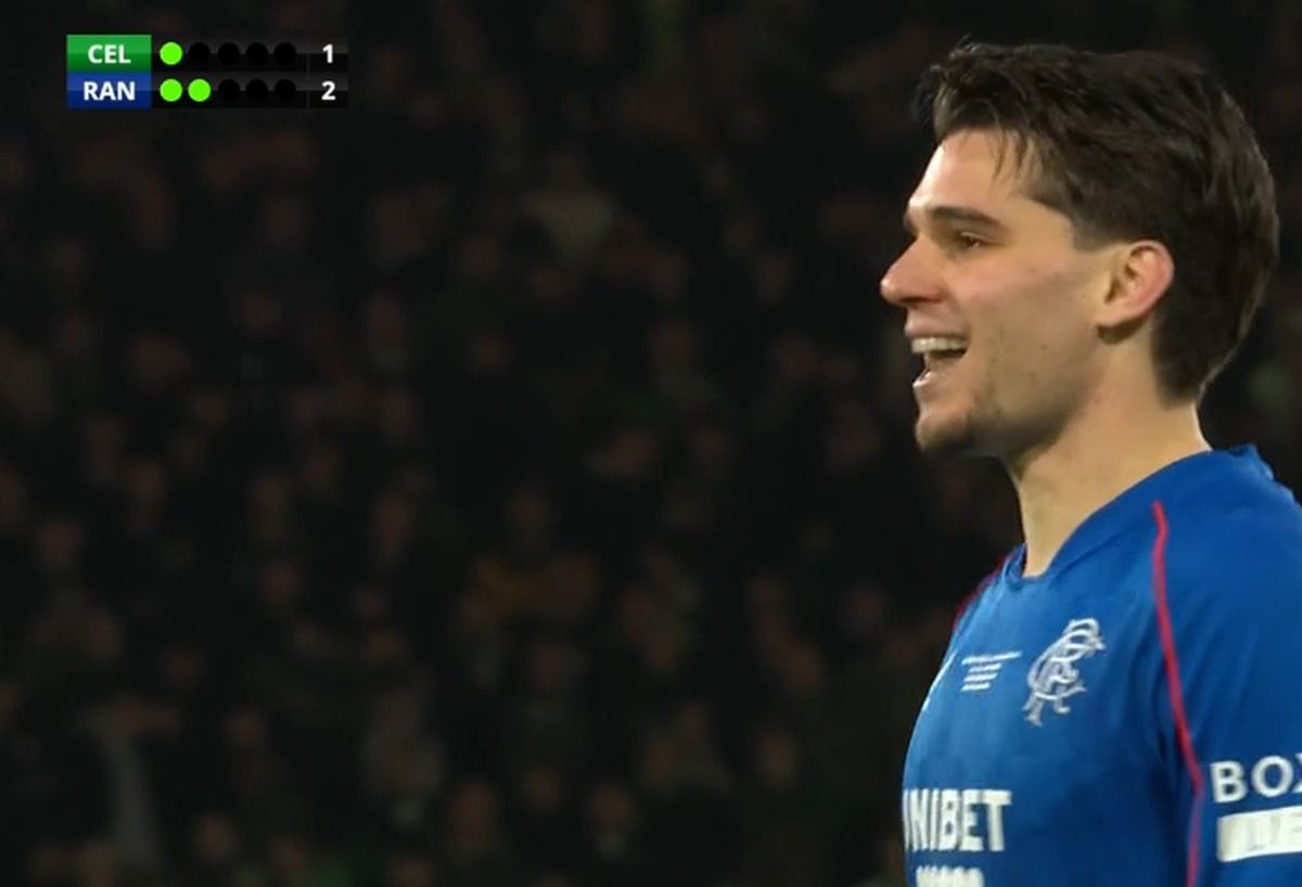 Celtic - Rangers, penalty-ul lui Ianis Hagi în finala Cupei Ligii Scoției