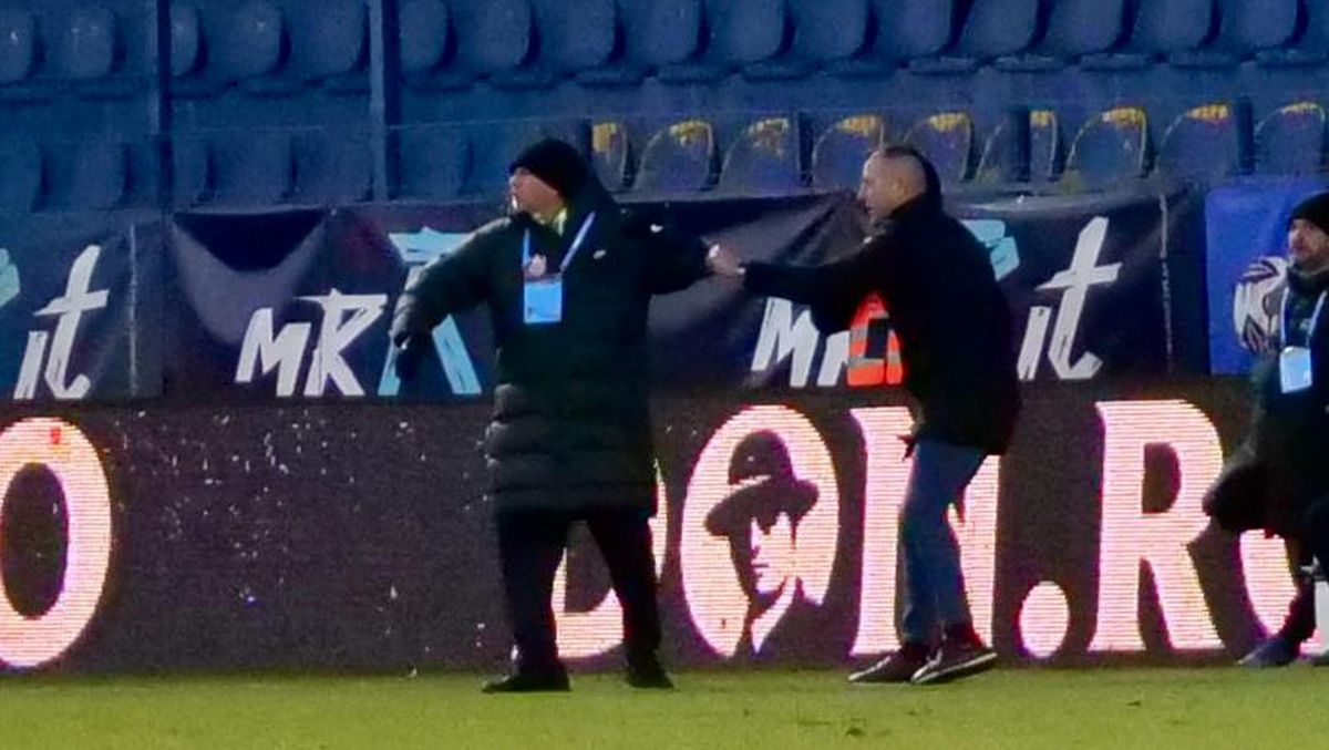Dan Petrescu, de necontrolat în Unirea Slobozia - CFR Cluj » „Galben” în prima repriză, eliminat spre final!