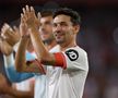 Imagini senzaționale! Jesus Navas, legenda celor de la Sevilla, a jucat ultimul meci acasă » A îngenuncheat și a plâns în fața peluzei: „Până la moarte!”