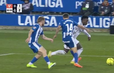 Real Madrid a făcut iureș pentru un penalty neacordat » Vinicius: „Nu l-a dat pentru că am fost eu”