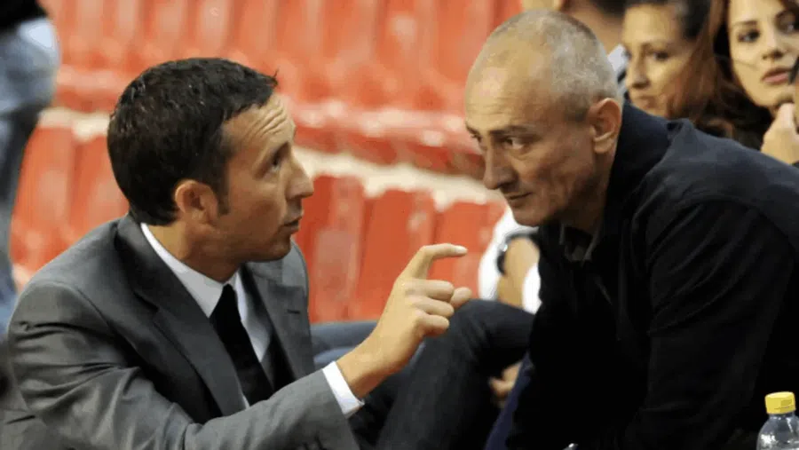 Mihai Stoica și Dumitru Bucșaru / foto: SPORT PICTURES Ce se mai știe despre Dumitru Bucșaru, patronul minunii Unirea Urziceni, dispărut din fotbal după ce a încasat 20 de milioane de euro » Mihai Stoica: „Am pierdut foarte mulți bani acolo”