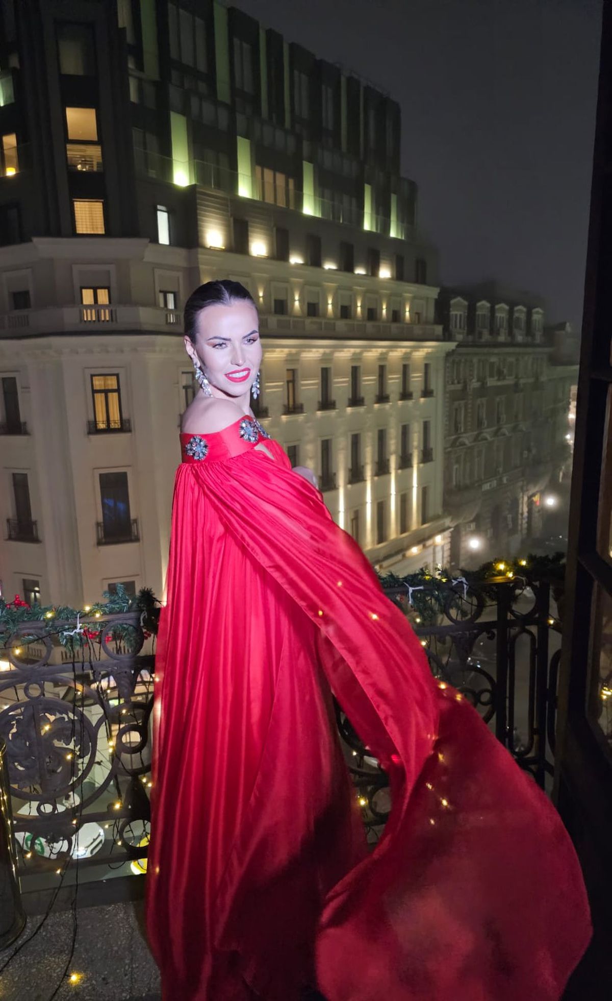 Radiș, Bodnar, Rusu - canotaj - Balul Camerei Comerț - Bukarest Fashion Week 2025 - Foto: Vlad Mihăilescu, Justin Gafiuc