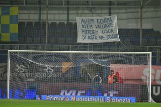 Haz de necaz! Banner-ul afișat în Slobozia - FCSB: „Avem echipă, avem valoare...”