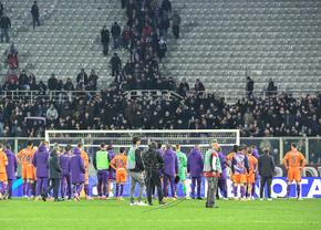 Haos total la Fiorentina » Echipa în „carantină”, sub escorta polițiștilor! Dzeko a rămas să înfrunte fanii