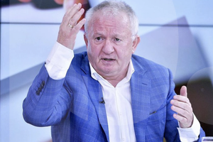 Adrian Porumboiu, discurs virulent înainte de U Craiova – U Cluj: „O nesimțire!” + „El l-a delegat pe Bîrsan, nu Vassaras”