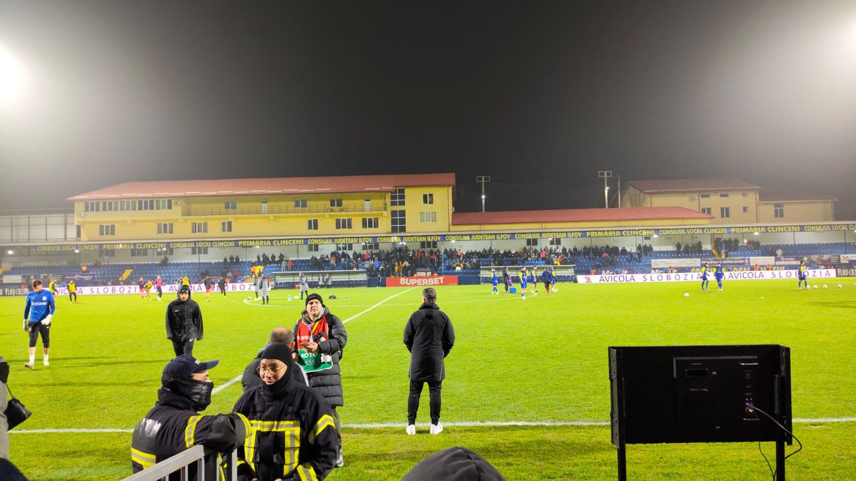 Unirea Slobozia - FCSB, înainte de meci (12 dec 2025)