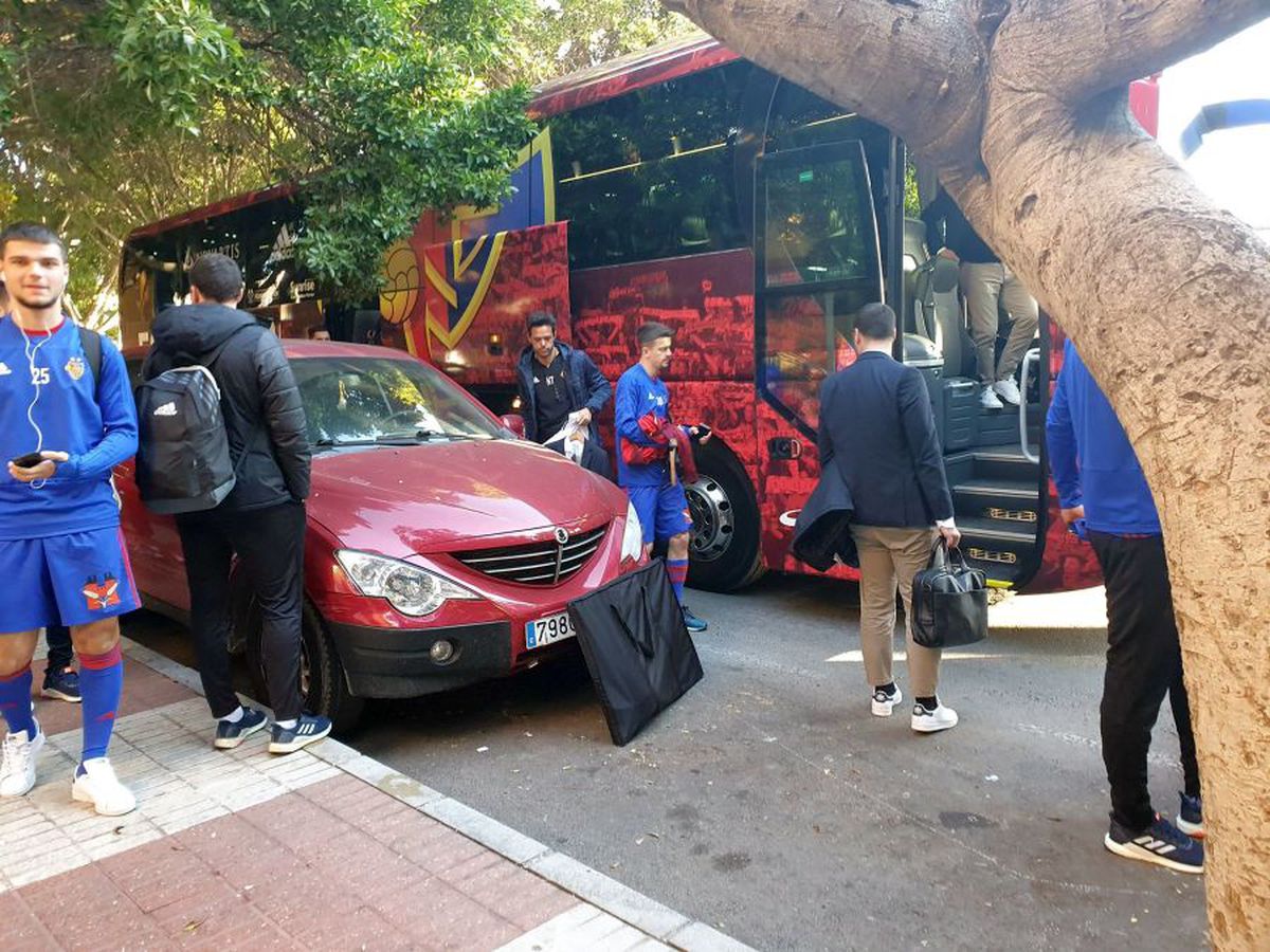 FCSB - FC BASEL // FOTO EXCLUSIV Scouteri din Germania la amicalul „roș-albaștrilor”: „Sunt mulți jucători interesanți”
