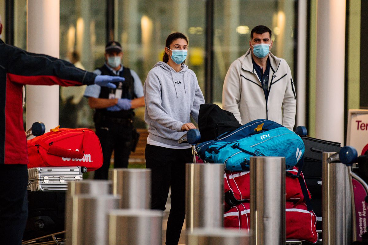 „Totul a fost făcut cu un scop” » Antrenorul numărului 36 WTA spune că oficialii au vrut să-i atragă pe jucători la Melbourne