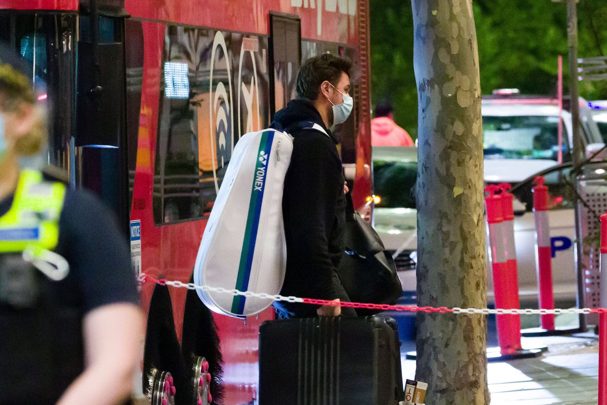 „Totul a fost făcut cu un scop” » Antrenorul numărului 36 WTA spune că oficialii au vrut să-i atragă pe jucători la Melbourne