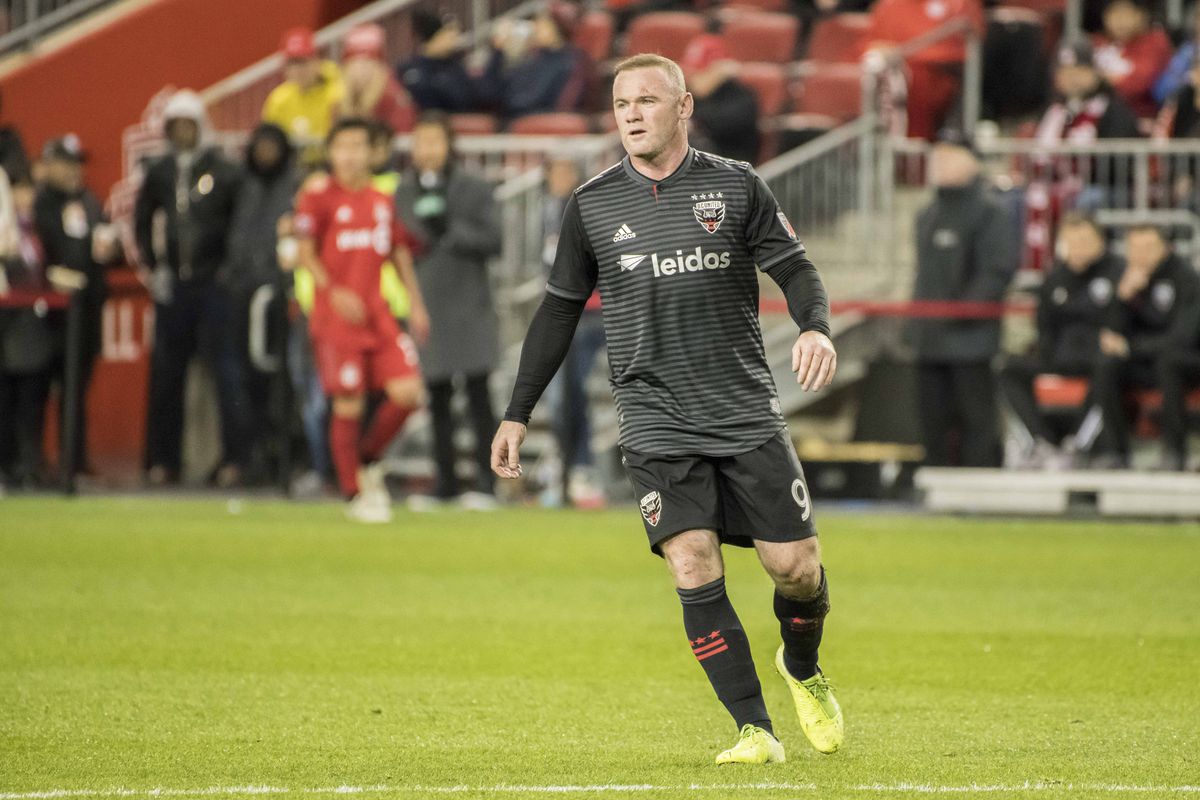 Wayne Rooney retragere