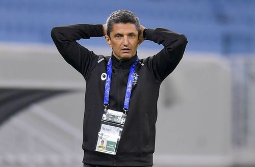 Răzvan Lucescu, 51 de ani, antrenorul lui Al Hilal, a reacționat după criza de nervi făcută la finalul egalului de vineri cu Al Ahli, 1-1 @IMAGO