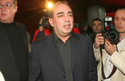 Atac cu topoare la casa lui Nețoiu! Fostul acționar al lui Dinamo acuză: „A fost tentativă de omor”