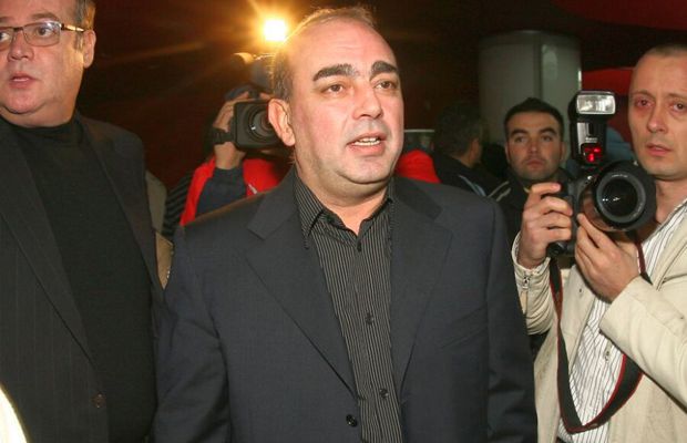 Atac cu topoare la casa lui Nețoiu! Fostul acționar al lui Dinamo acuză: „A fost tentativă de omor”