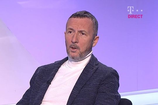 Alex Chipicu (32 de ani) e aproape să se transfere de la CFR Cluj la Universitatea Craiova. Mihai Stoica, fostul conducător al mijlocașului din perioada în care acesta evolua la FCSB, nu e surprins de alegerea lui Chipciu.