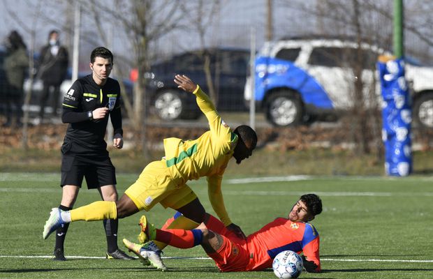 Totul pentru atac! CS Mioveni testează un vârf jamaican: a marcat deja cu Dinamo