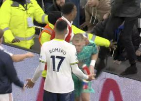 Suspendare pe viață! Fanul care l-a lovit pe Ramsdale în spate riscă sancțiunea maximă