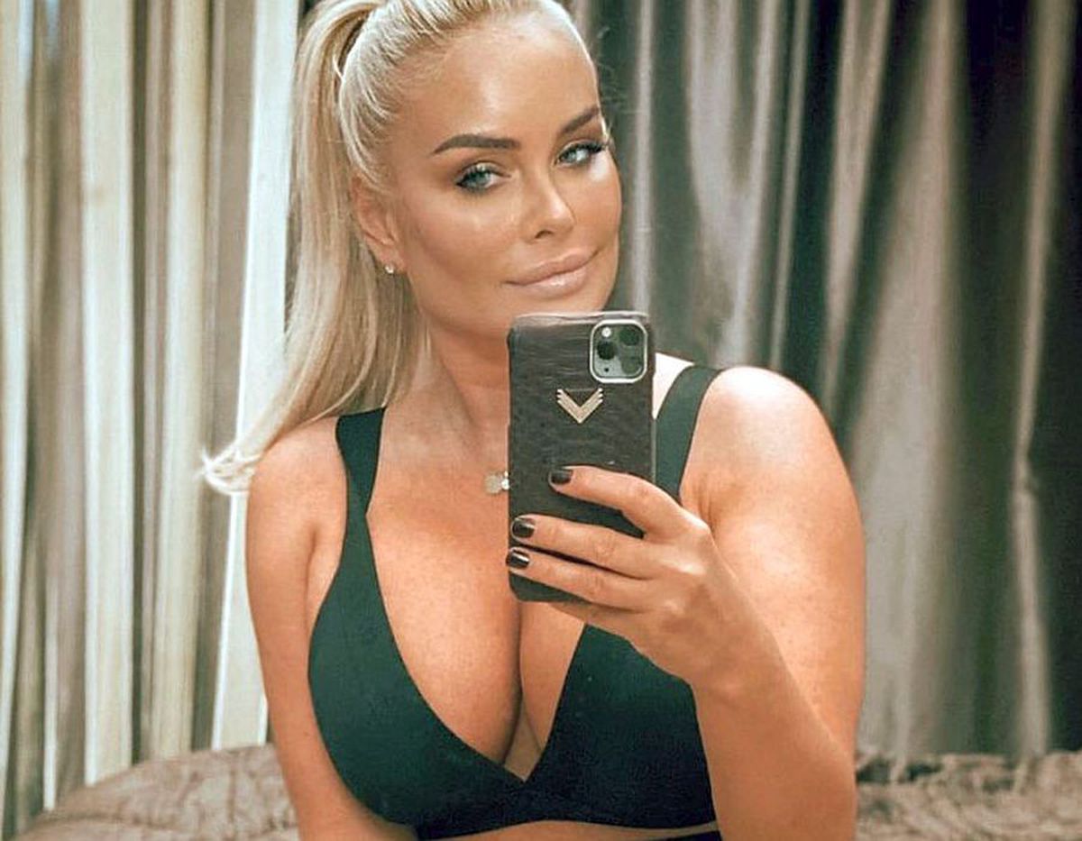 Apariție rară cu soția lui Victor Pițurcă. Cum arată femeia alături de care este de 30 de ani