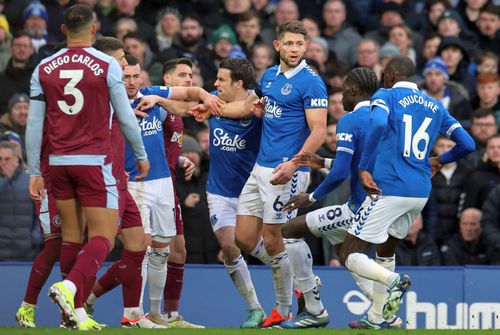 Everton a fost din nou acuzată de încălcarea fair-play-ului financiar, iar vânzarea clubului e în real pericol, e foarte aproape să cadă/ foto: Guliver/GettyImages