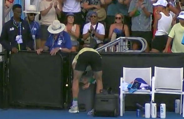 Moment incredibil la Australian Open » A vomitat pe teren, imediat după ce a dat mâna cu adversarul: „Amice, trebuie să ajung la coșul ăla”
