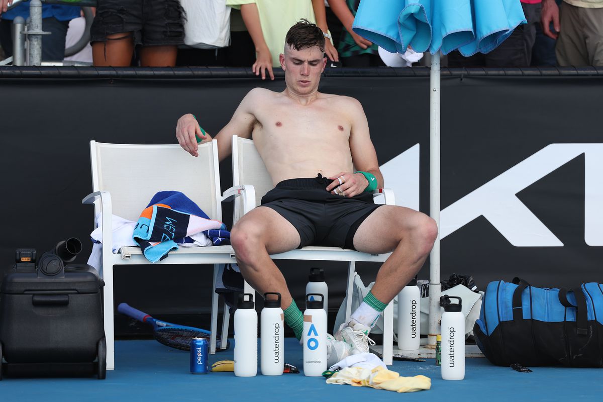 Jack Draper a vomitat după meciul din turul 1 de la Australian Open