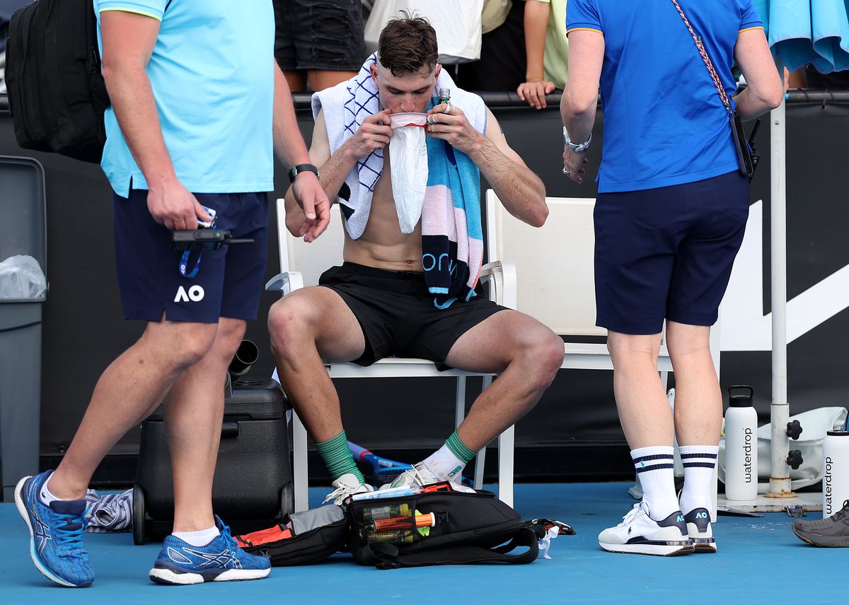 Jack Draper a vomitat după meciul din turul 1 de la Australian Open