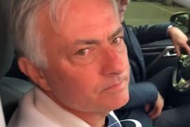 Imagini emoționante cu Jose Mourinho » Portughezul, în lacrimi după despărțirea de Roma