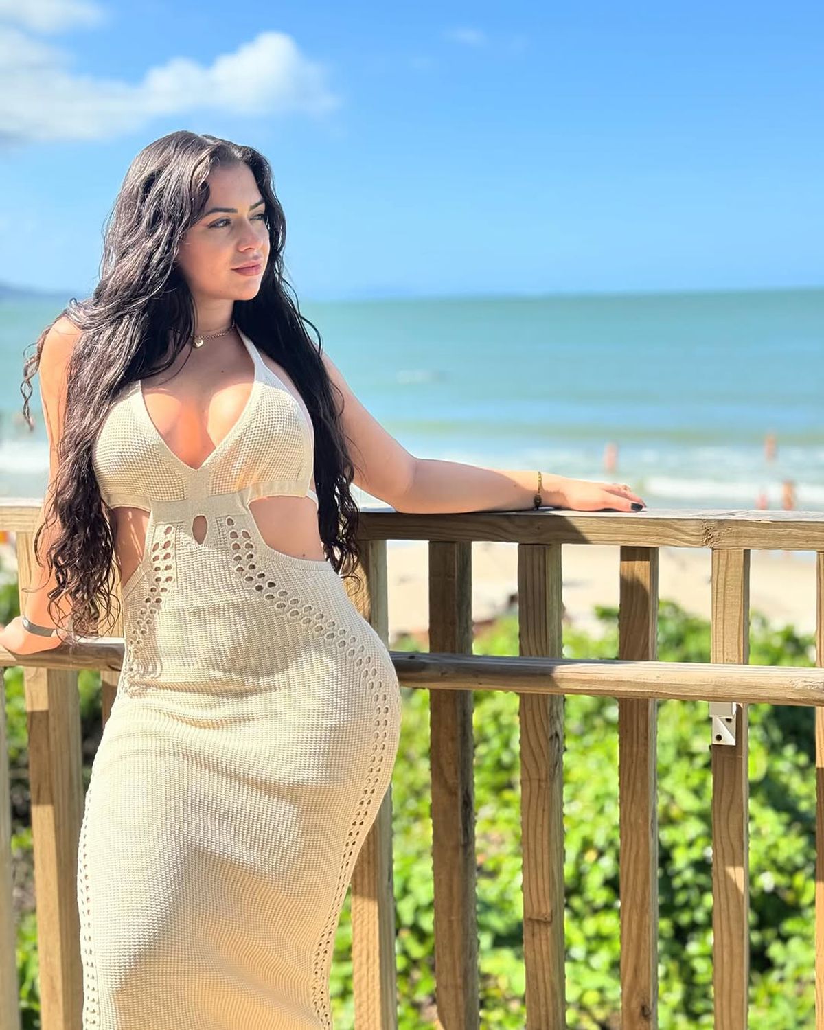 Karina Alexandre, soția lui Deyverson