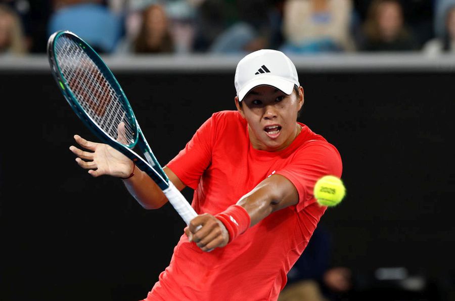 Eliminare-șoc la Australian Open 2025 » Daniil Medvedev, trimis acasă de locul 121 ATP