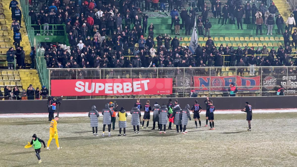 Imagini de la finalul meciului FC Argeș - FCSB