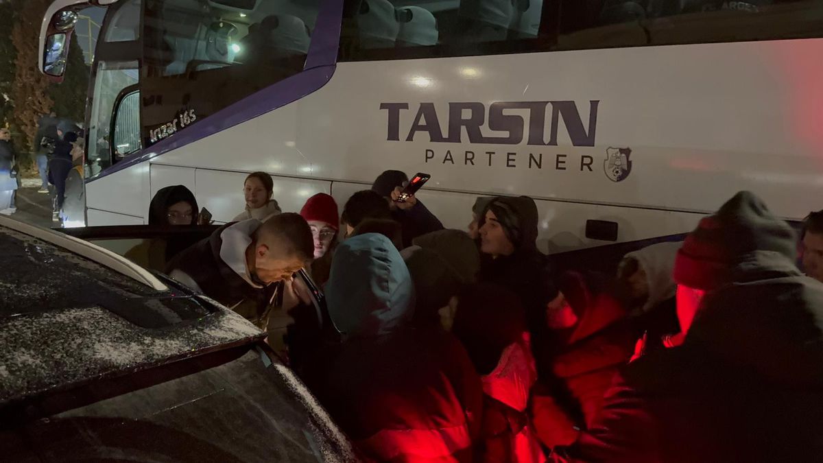 Florin Tănase n-a plecat cu autocarul echipei de la Mioveni!